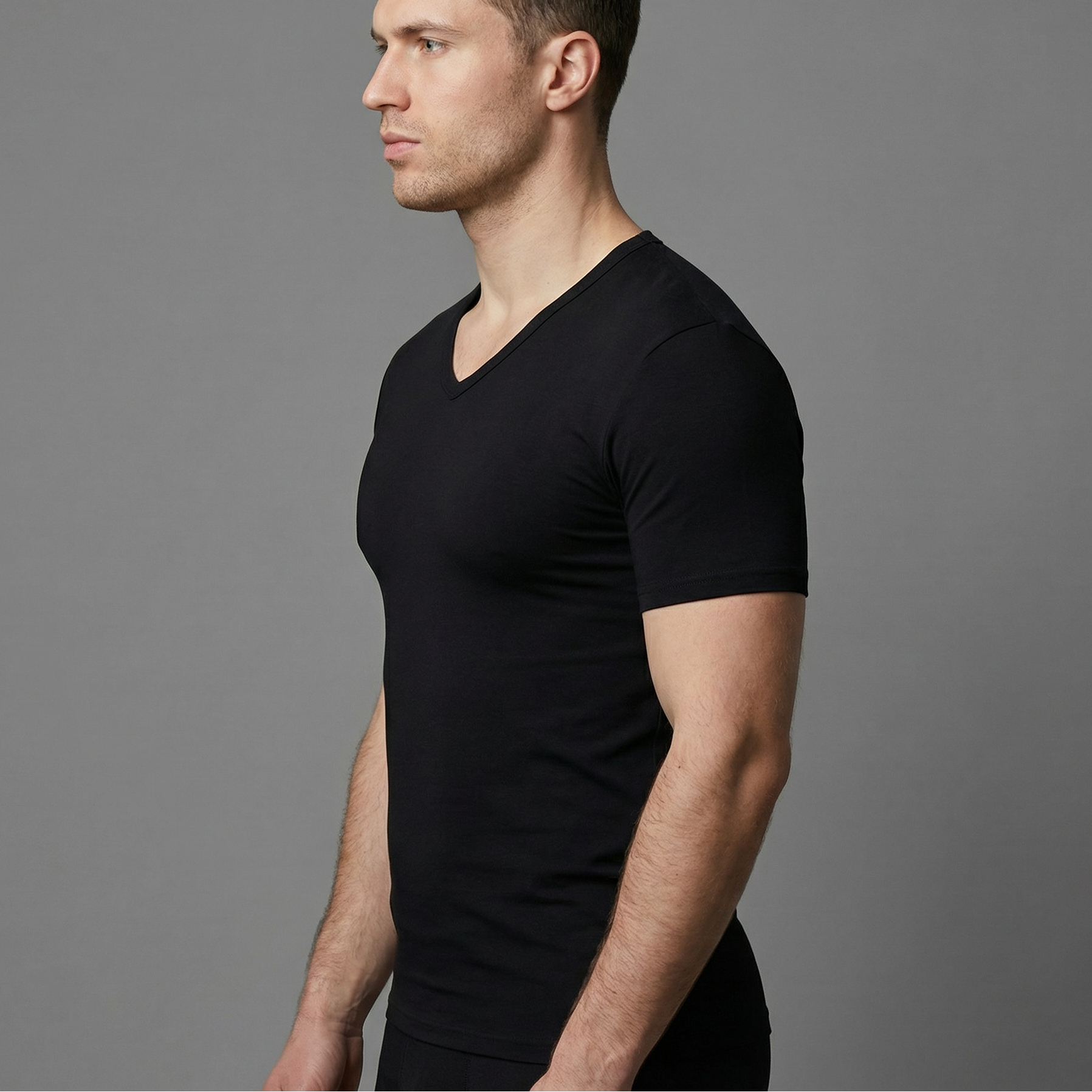 V-Ausschnitt TShirt Herren Made in Germany